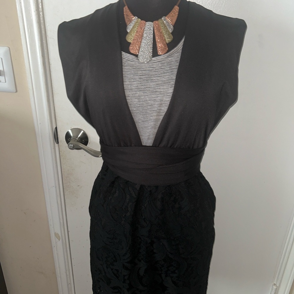 Elegant NWOT Black Lace wrap Dress size L